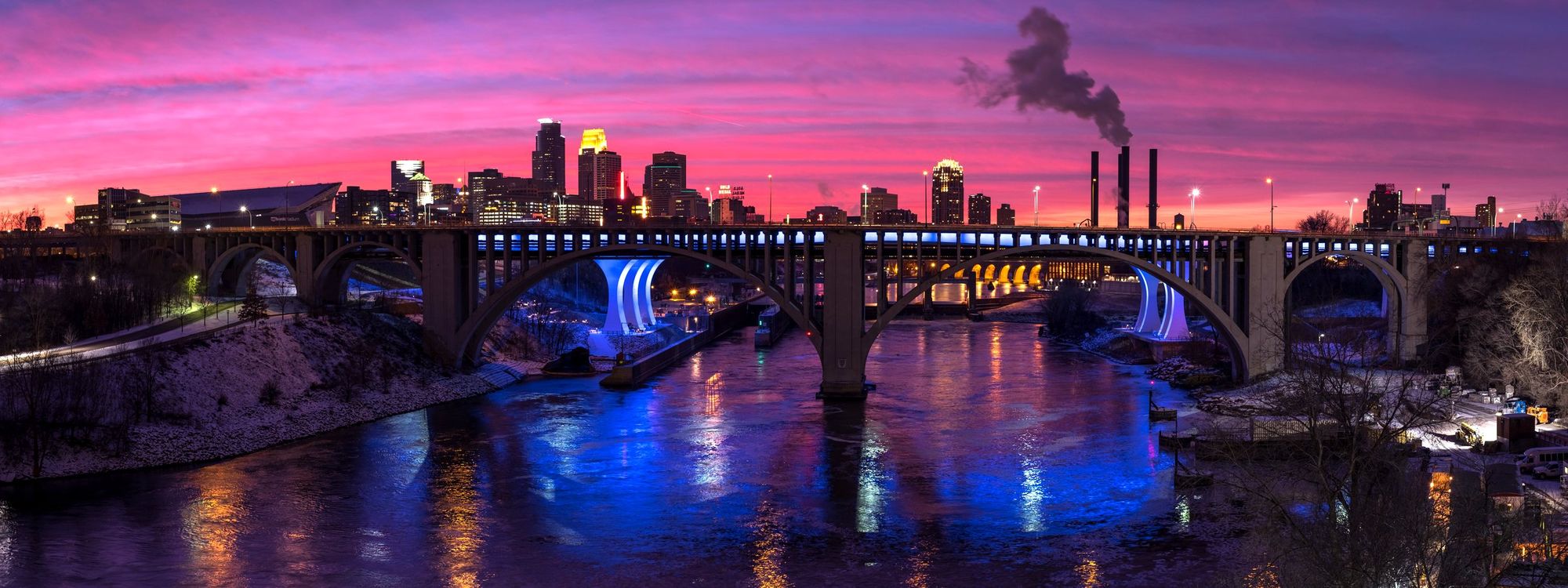 Minneapolis skyline at sunset