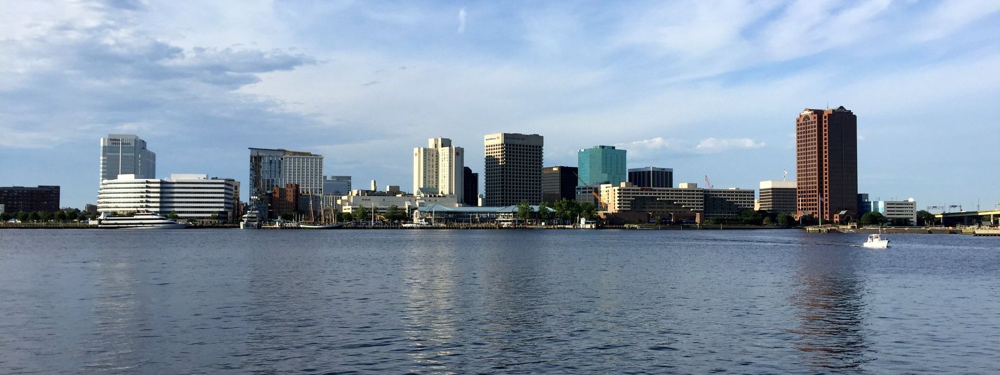 Norfolk, Virginia skyline