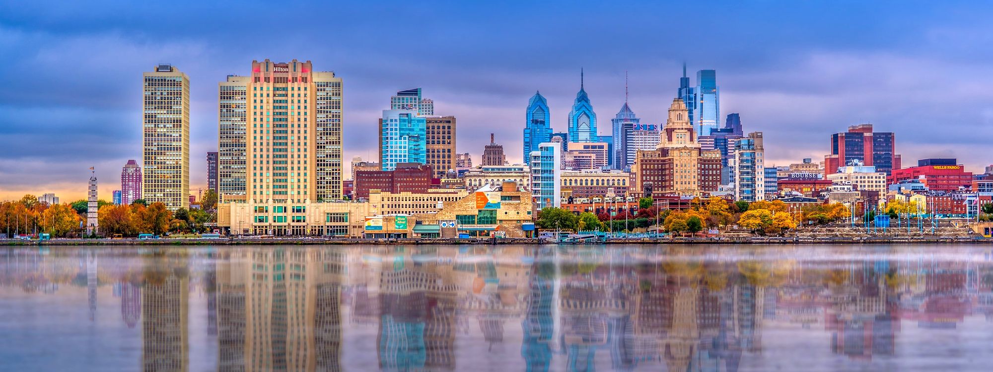 Philadelphia skyline panorama